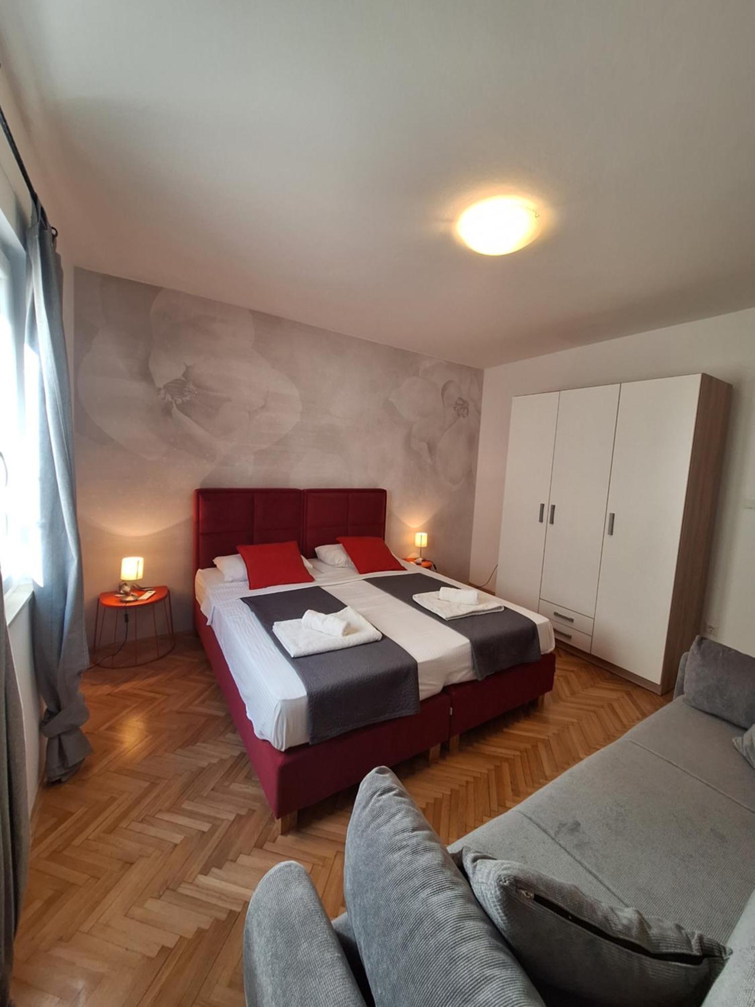 Apartment With A Unique View Preko